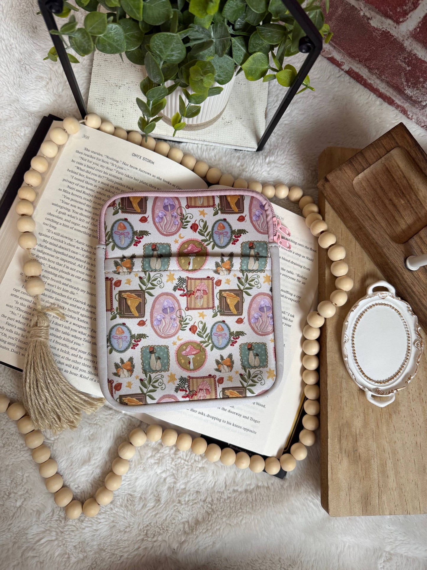 Mushroom Kindle Sleeve | Kindle Sleeve | Kindle Storage