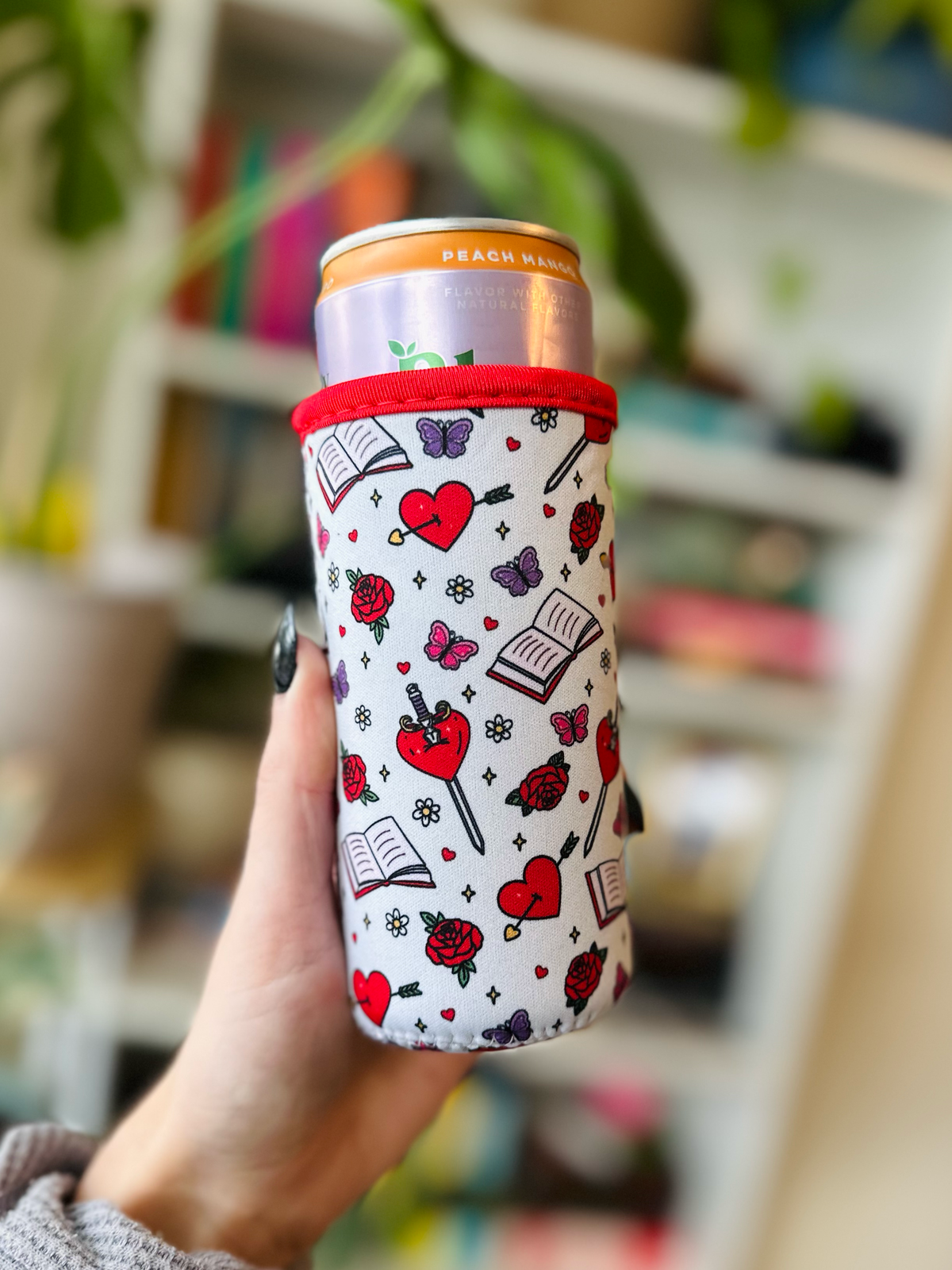 Romantasy Slim Can Drink Sleeves