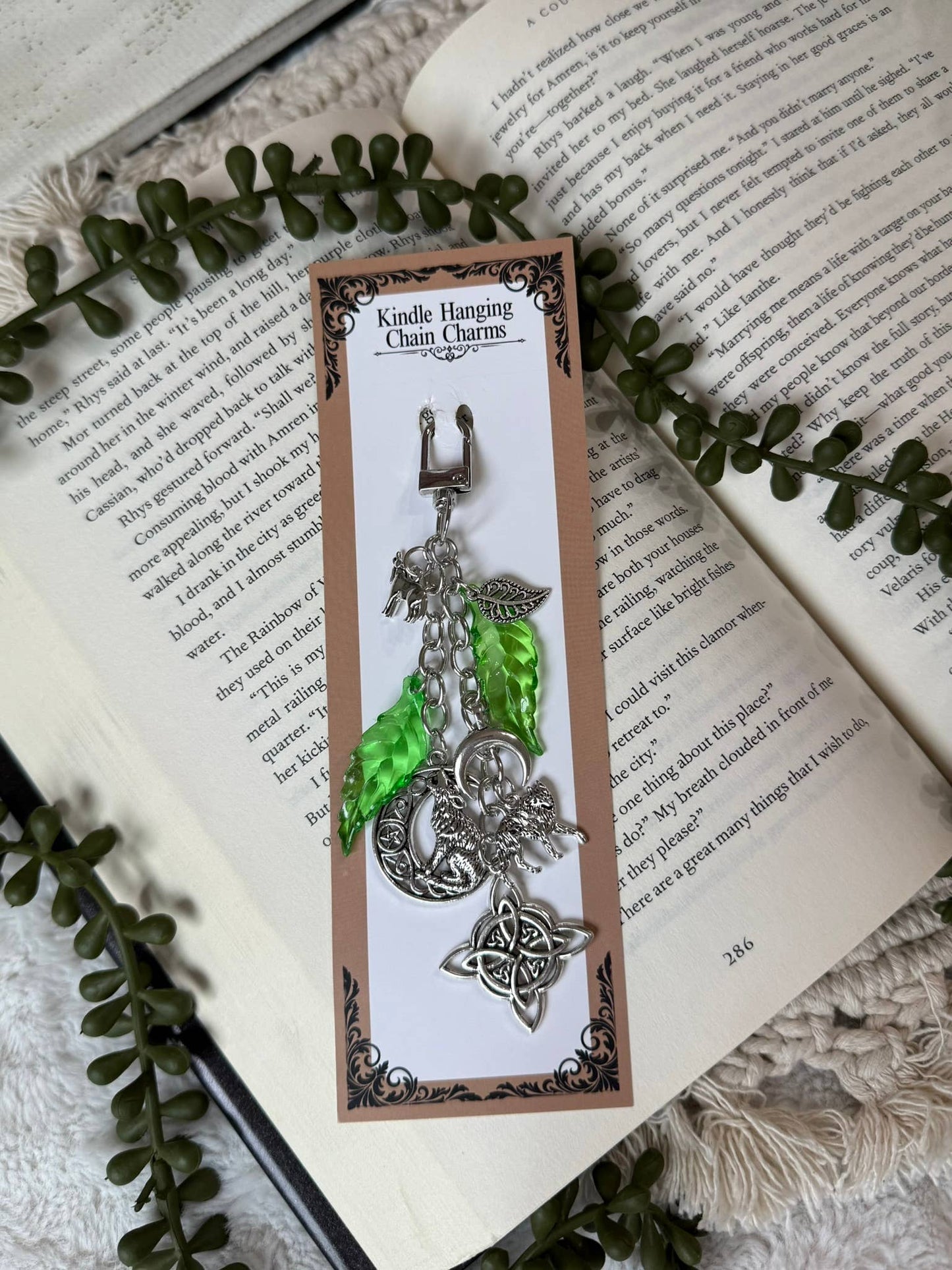 Wolf Charm - Wolf Phone Charm