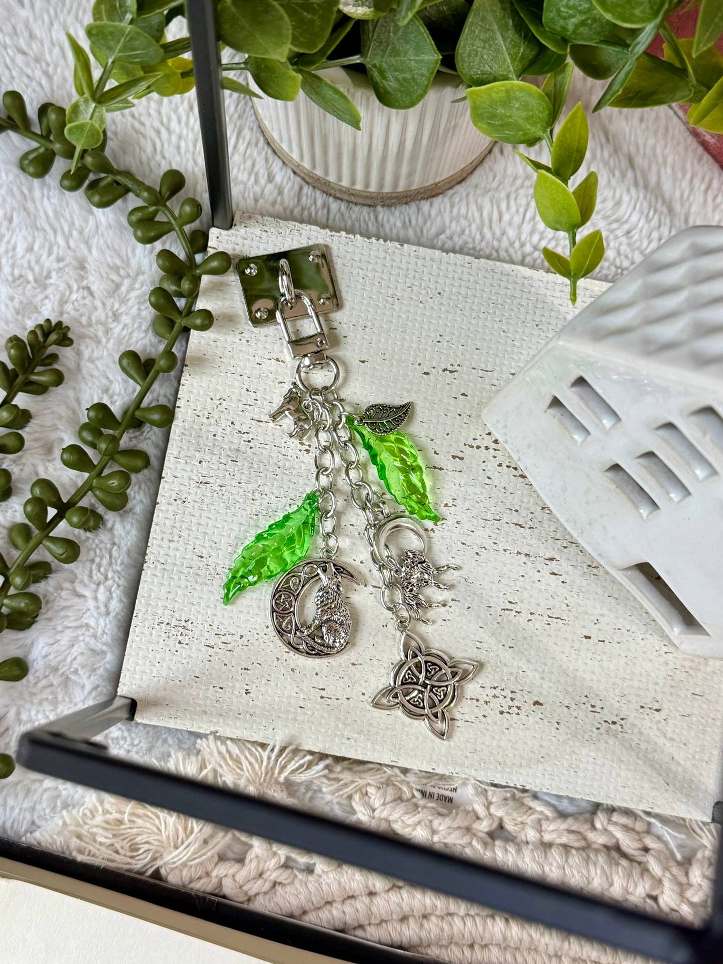 Wolf Charm - Wolf Phone Charm
