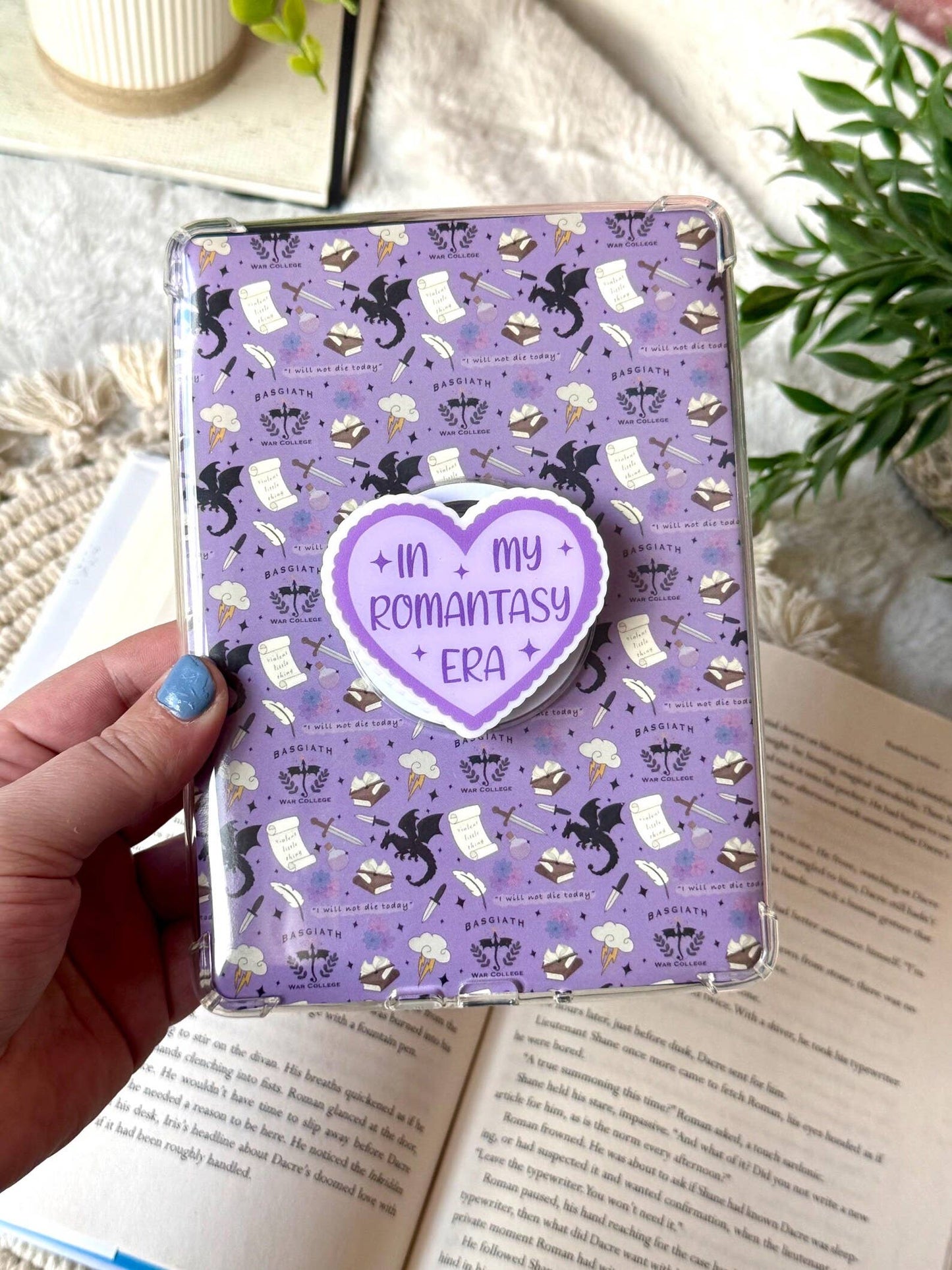 Fantasy Kindle Grip - Fantasy Phone Grip _ Romantasy Grip