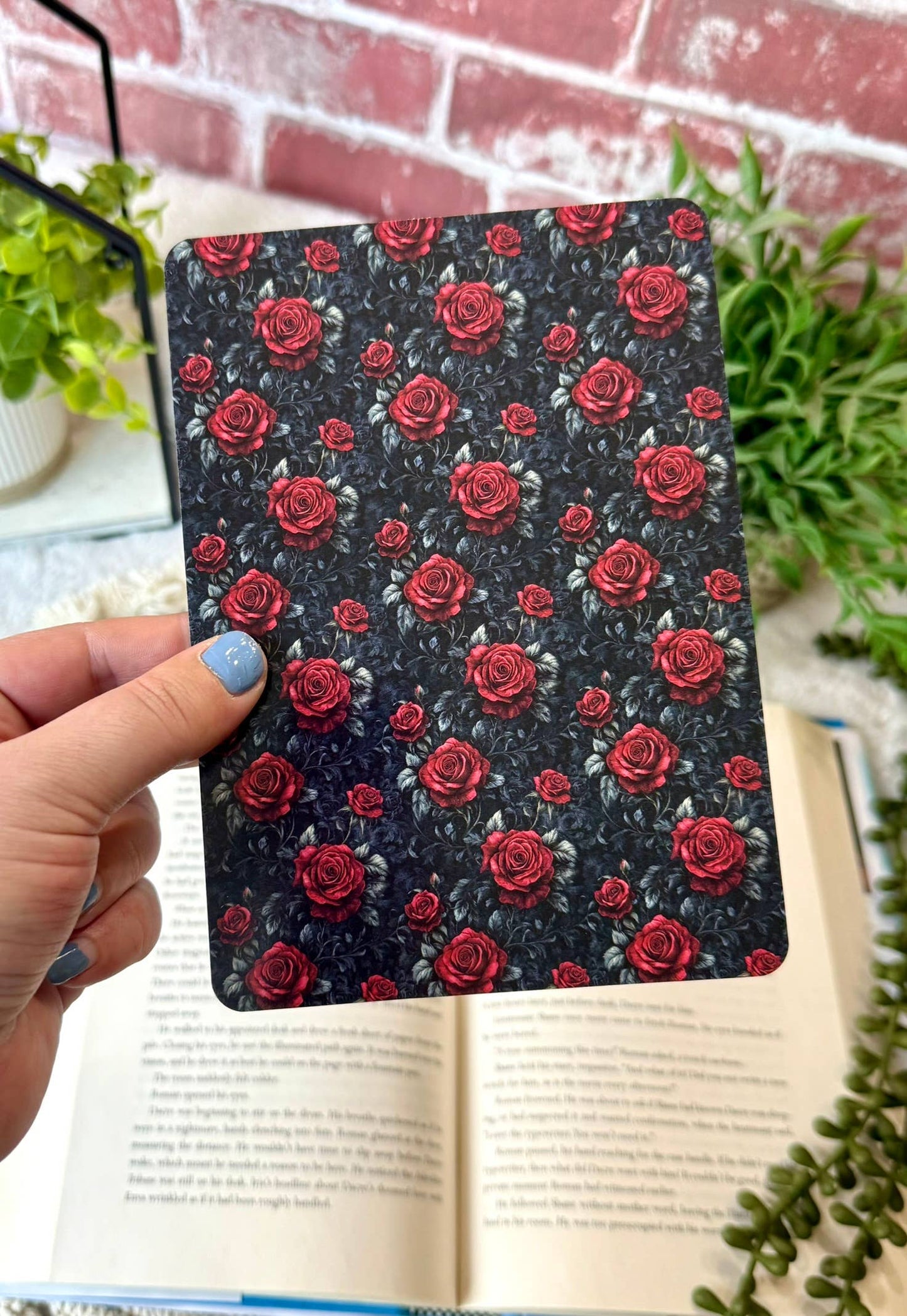 Dark Romance Kindle Charm - Dark Romance Phone Charm