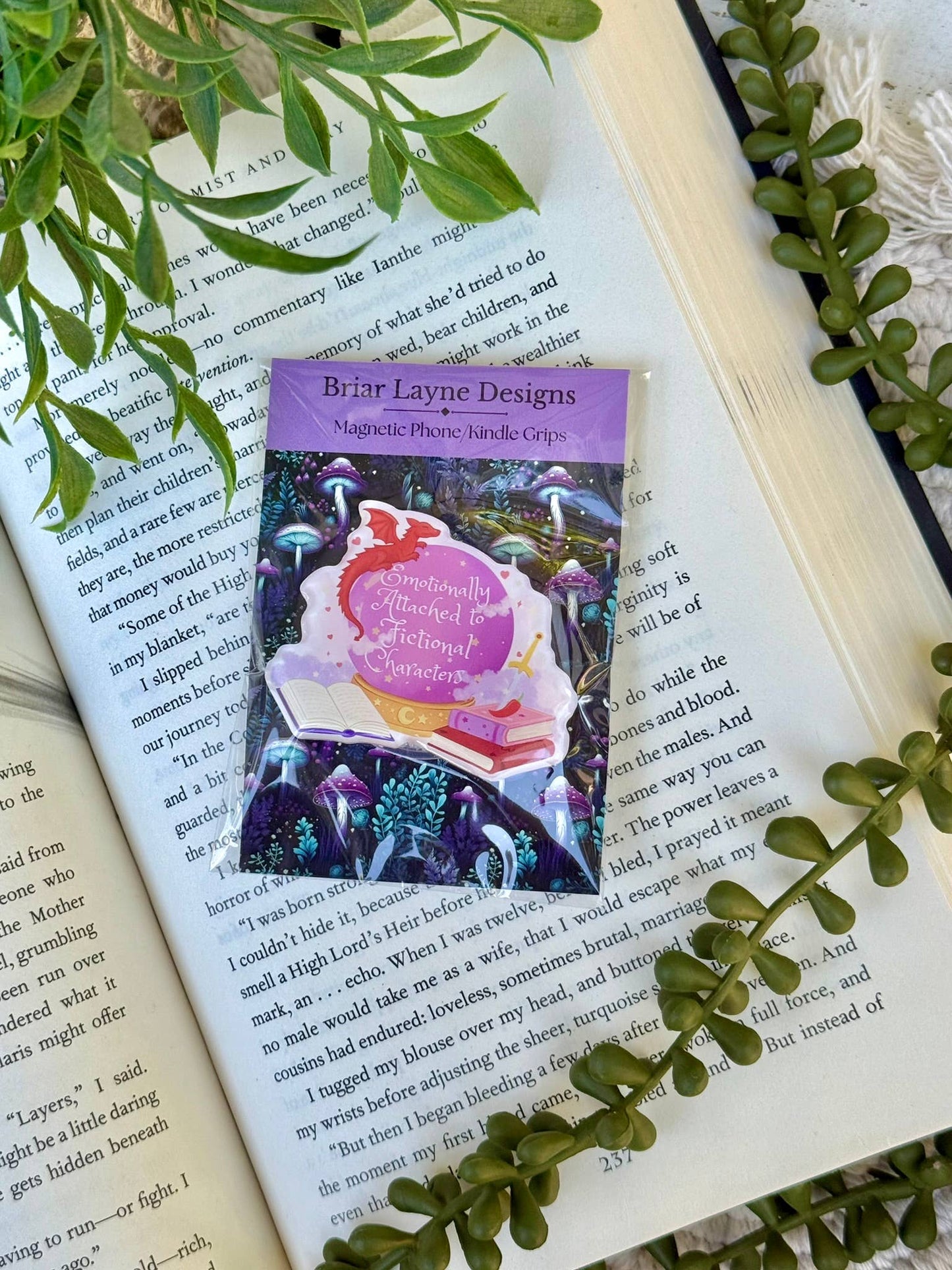 Fantasy Kindle Grip - Fantasy Phone Grip _ Romantasy Grip