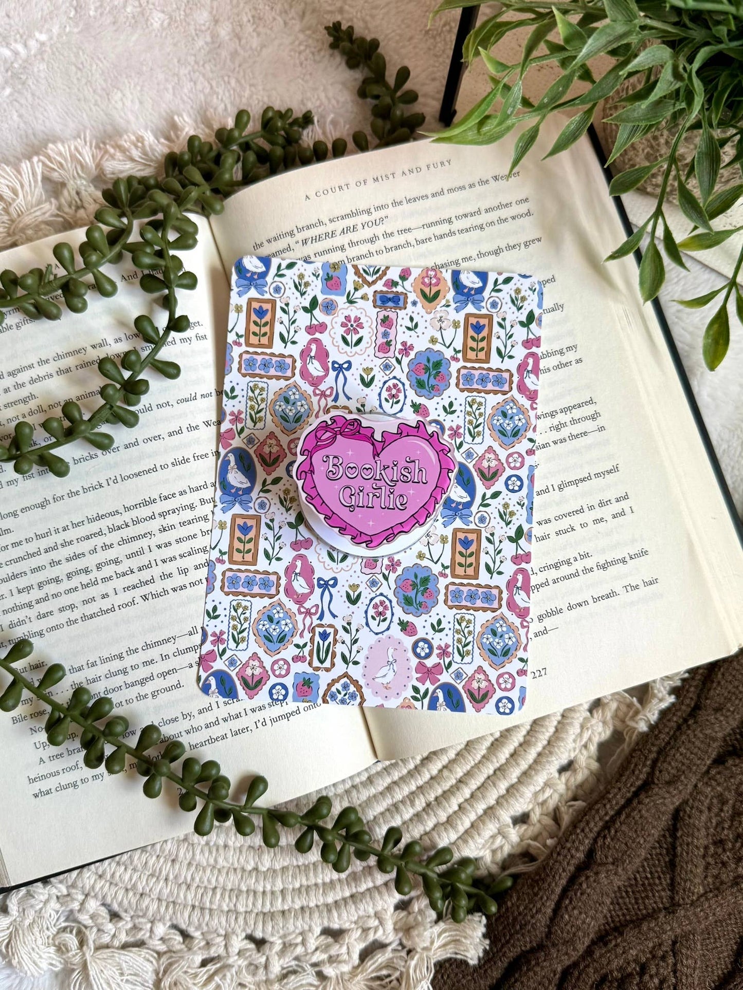 Bookish Reading Kindle Grip - Bookish Kindle Phone Grip -