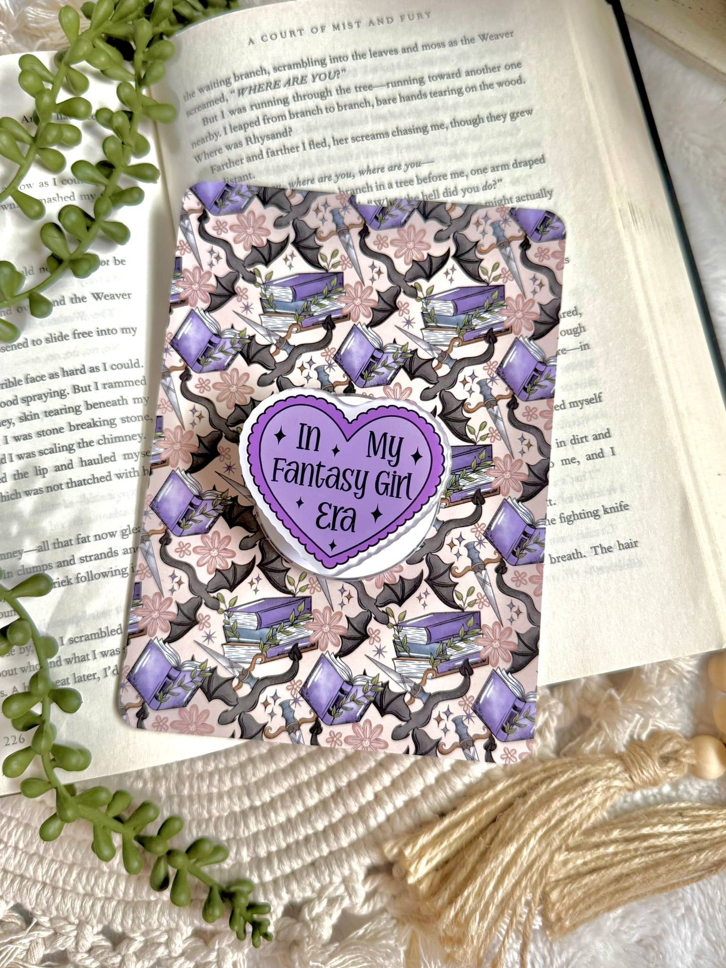 Fantasy Kindle Grip - Fantasy Phone Grip _ Romantasy Grip
