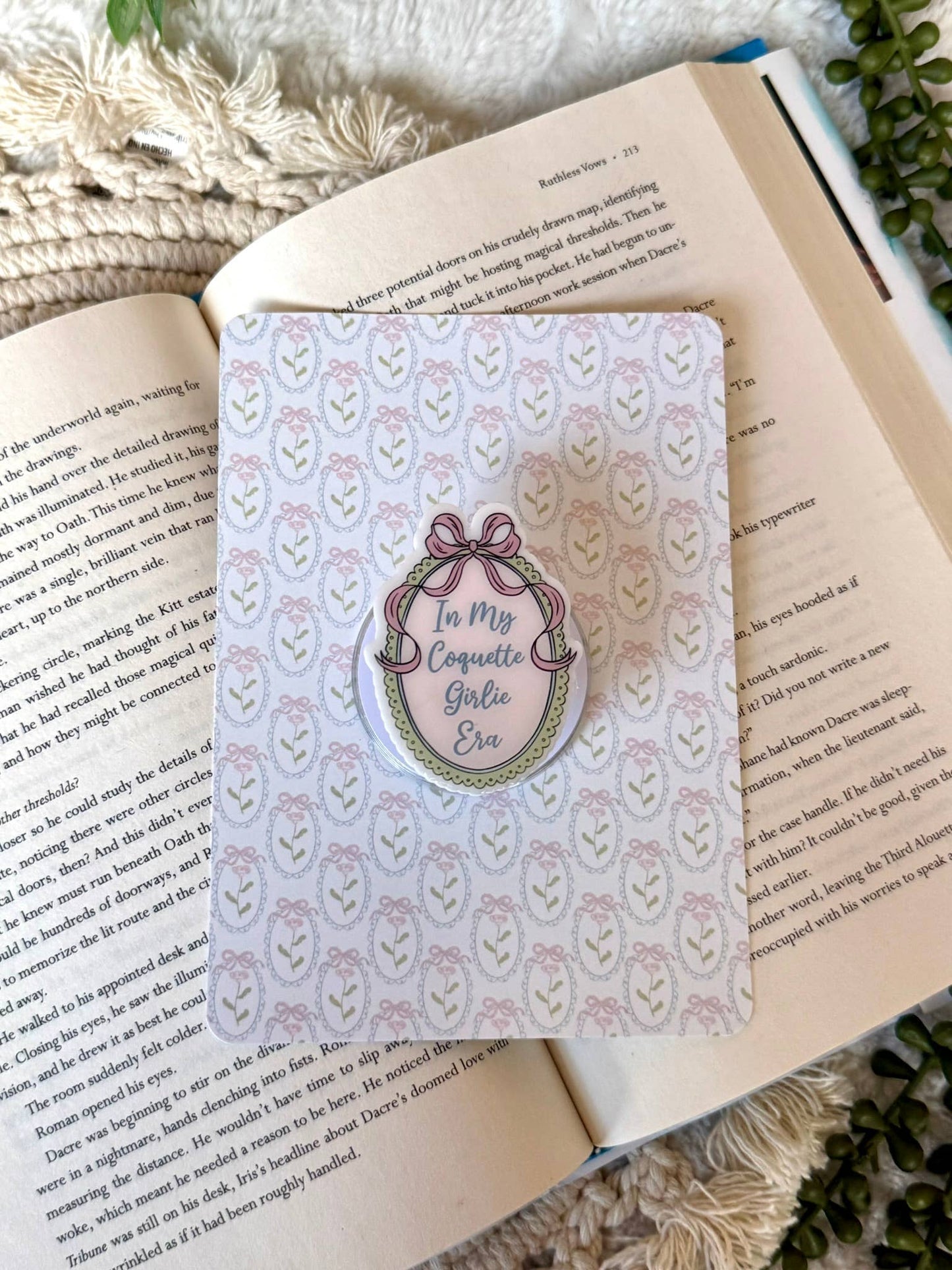 Pretty Coquette Kindle Charm - Coquette Phone Charm