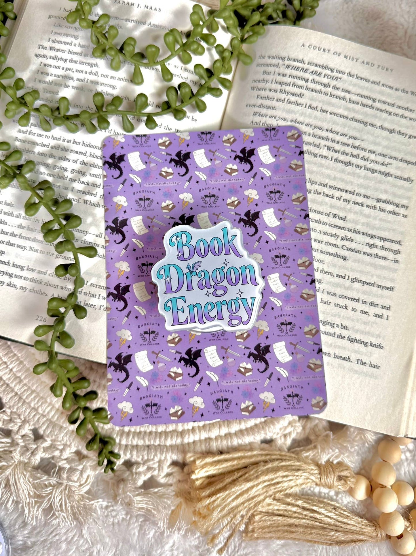Fantasy Kindle Grip - Fantasy Phone Grip _ Romantasy Grip