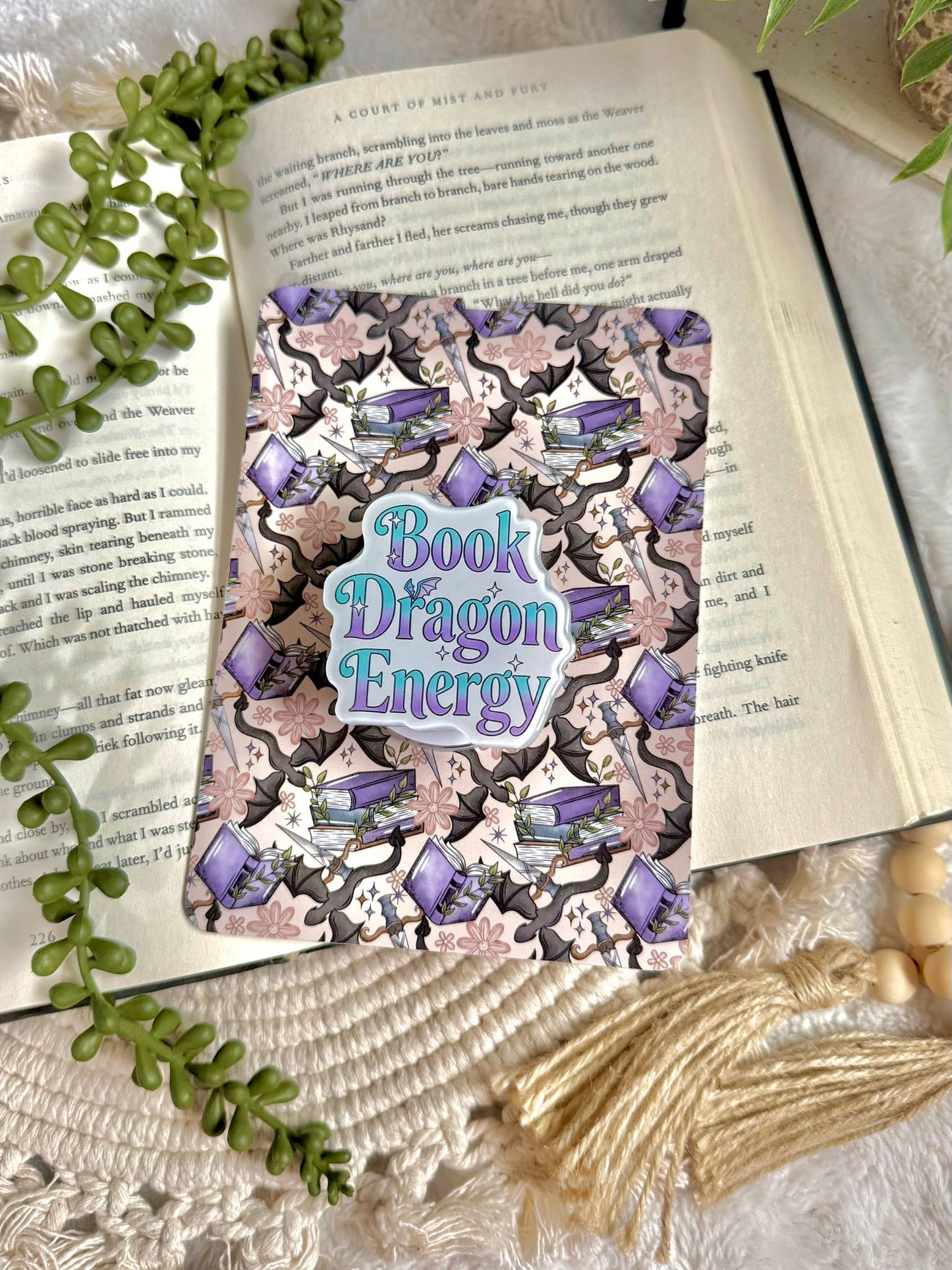 Fantasy Kindle Grip - Fantasy Phone Grip _ Romantasy Grip