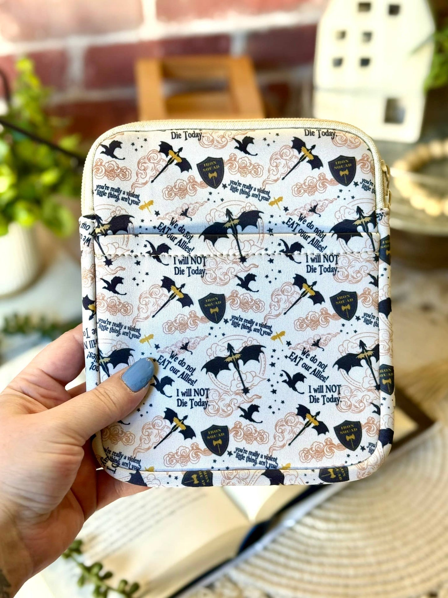 Fourth Wing Reading Dragon Kindle Sleeve | Kindle Sleeve | Kindle