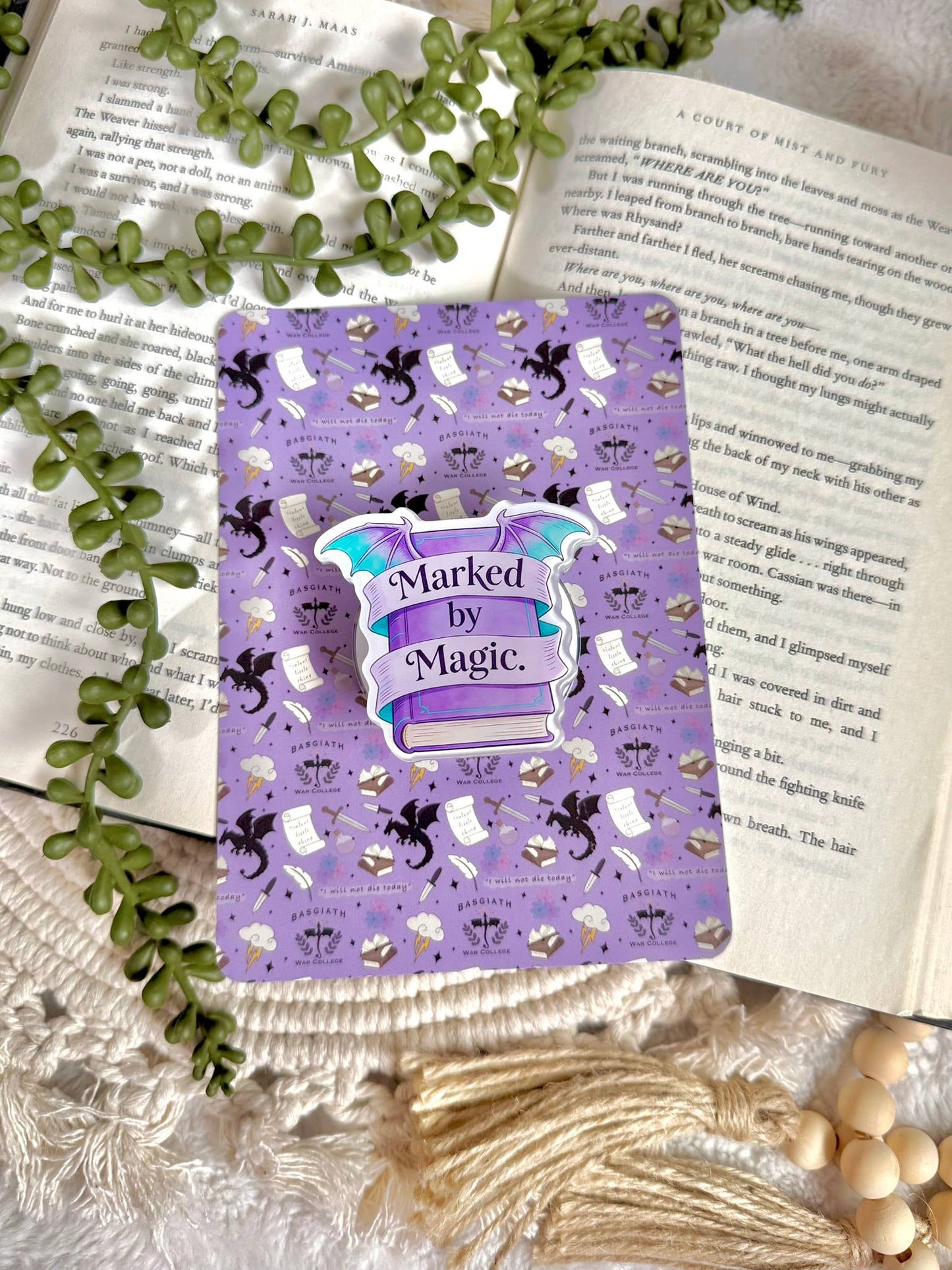 Fantasy Kindle Grip - Fantasy Phone Grip _ Romantasy Grip