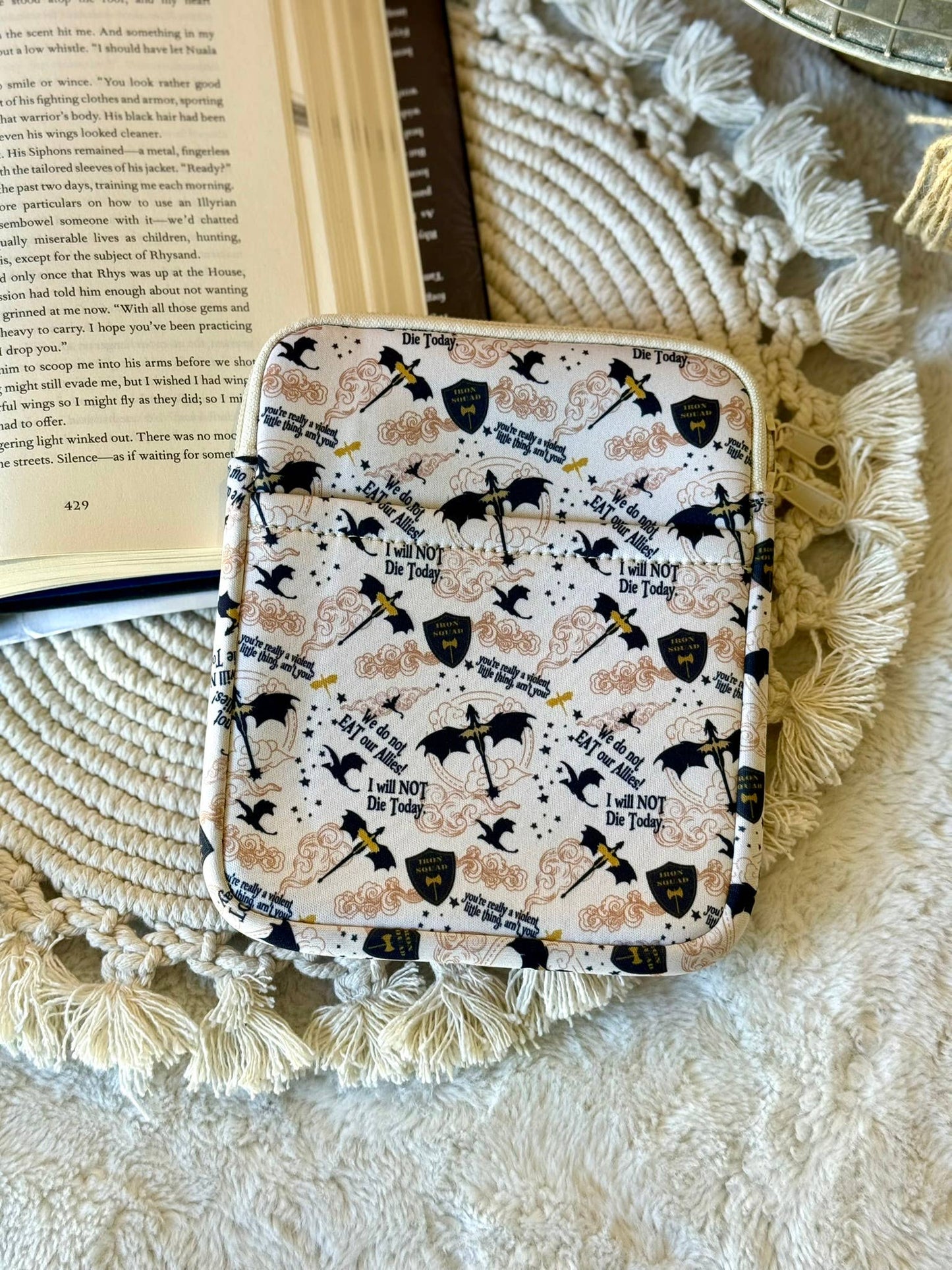 Fourth Wing Reading Dragon Kindle Sleeve | Kindle Sleeve | Kindle