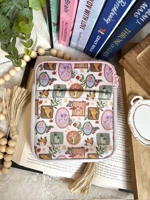 Mushroom Kindle Sleeve | Kindle Sleeve | Kindle Storage