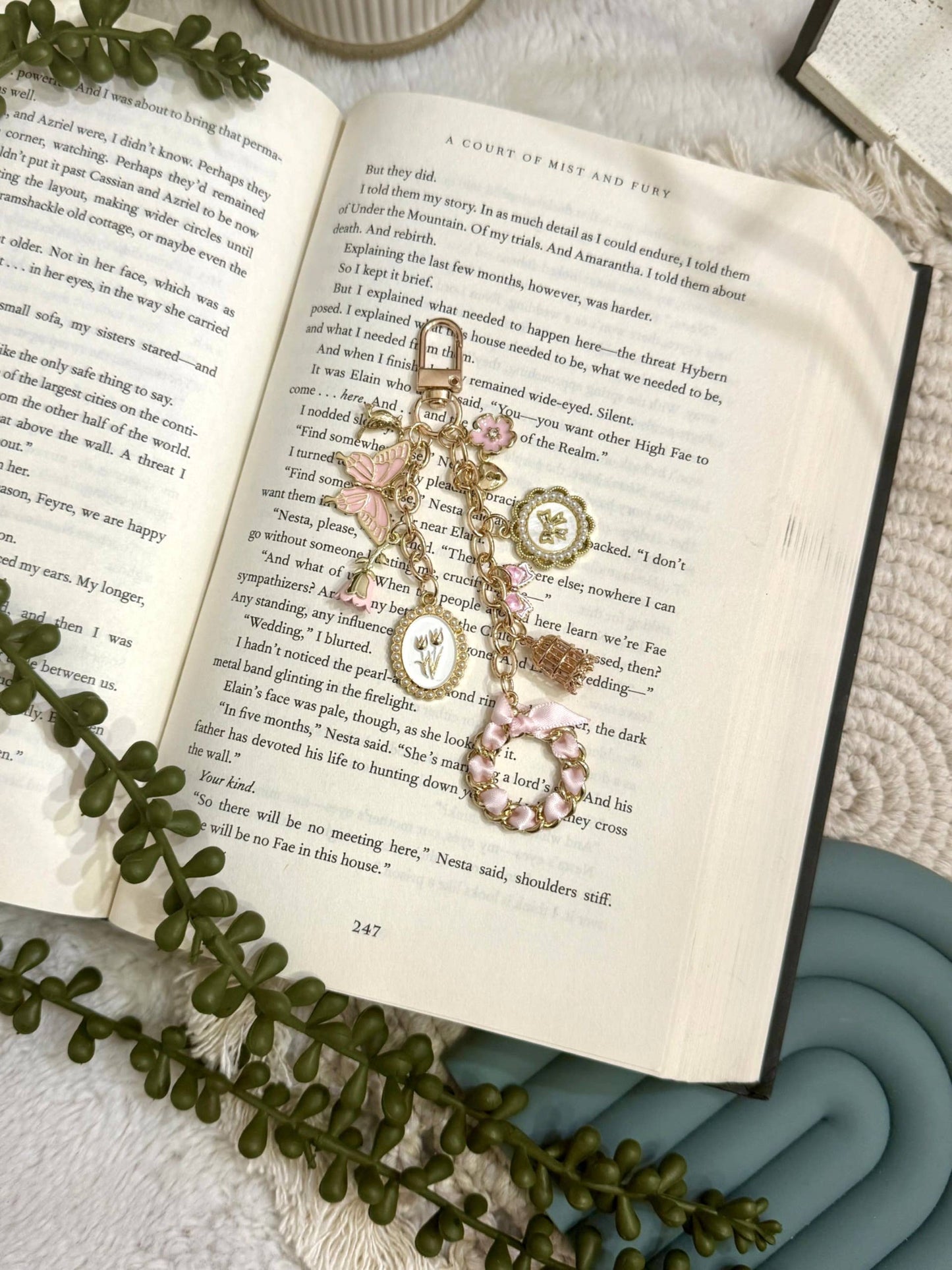 Pretty Coquette Kindle Charm - Coquette Phone Charm