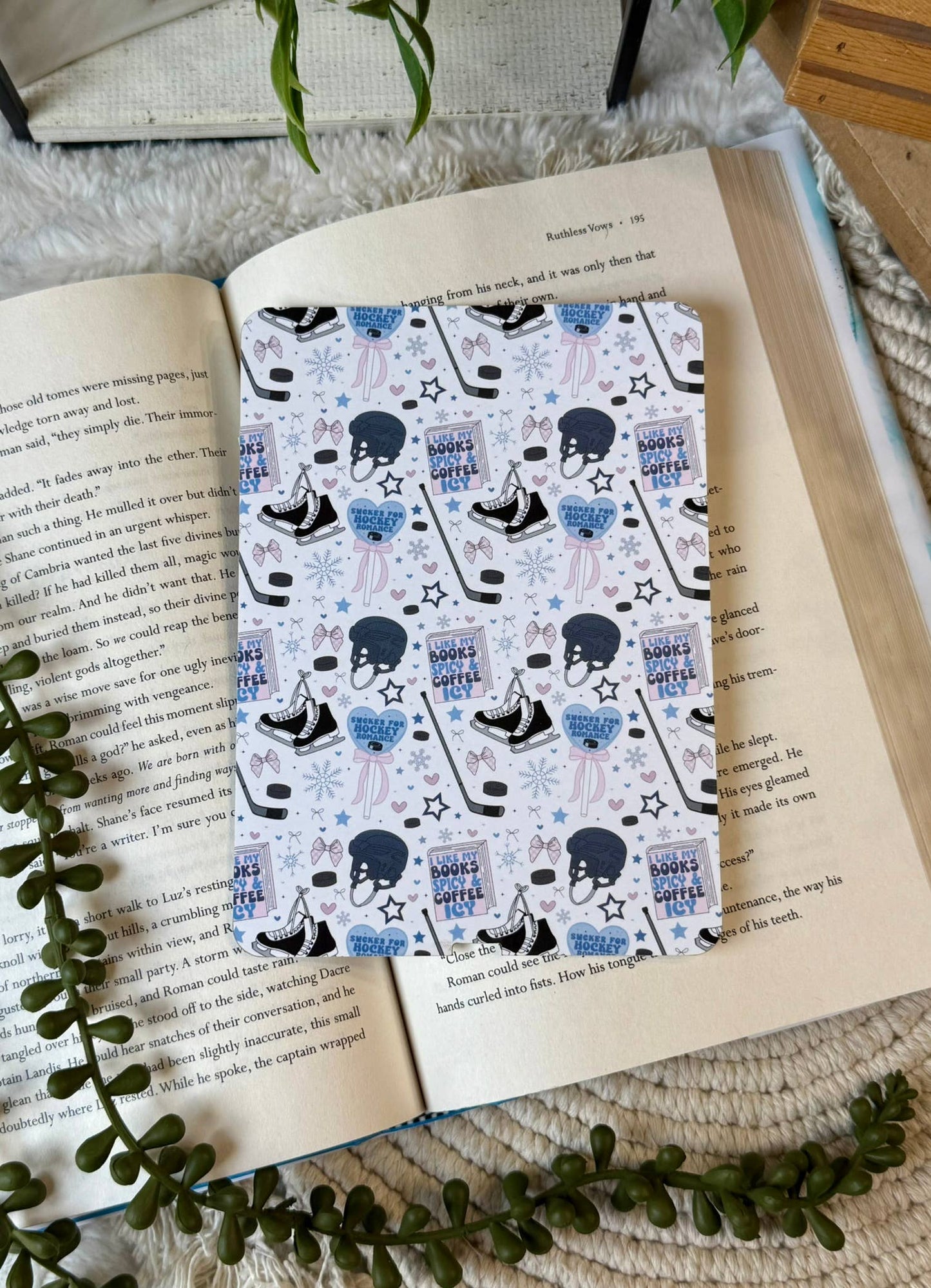 Hockey Kindle Charm - Hockey Phone Charm