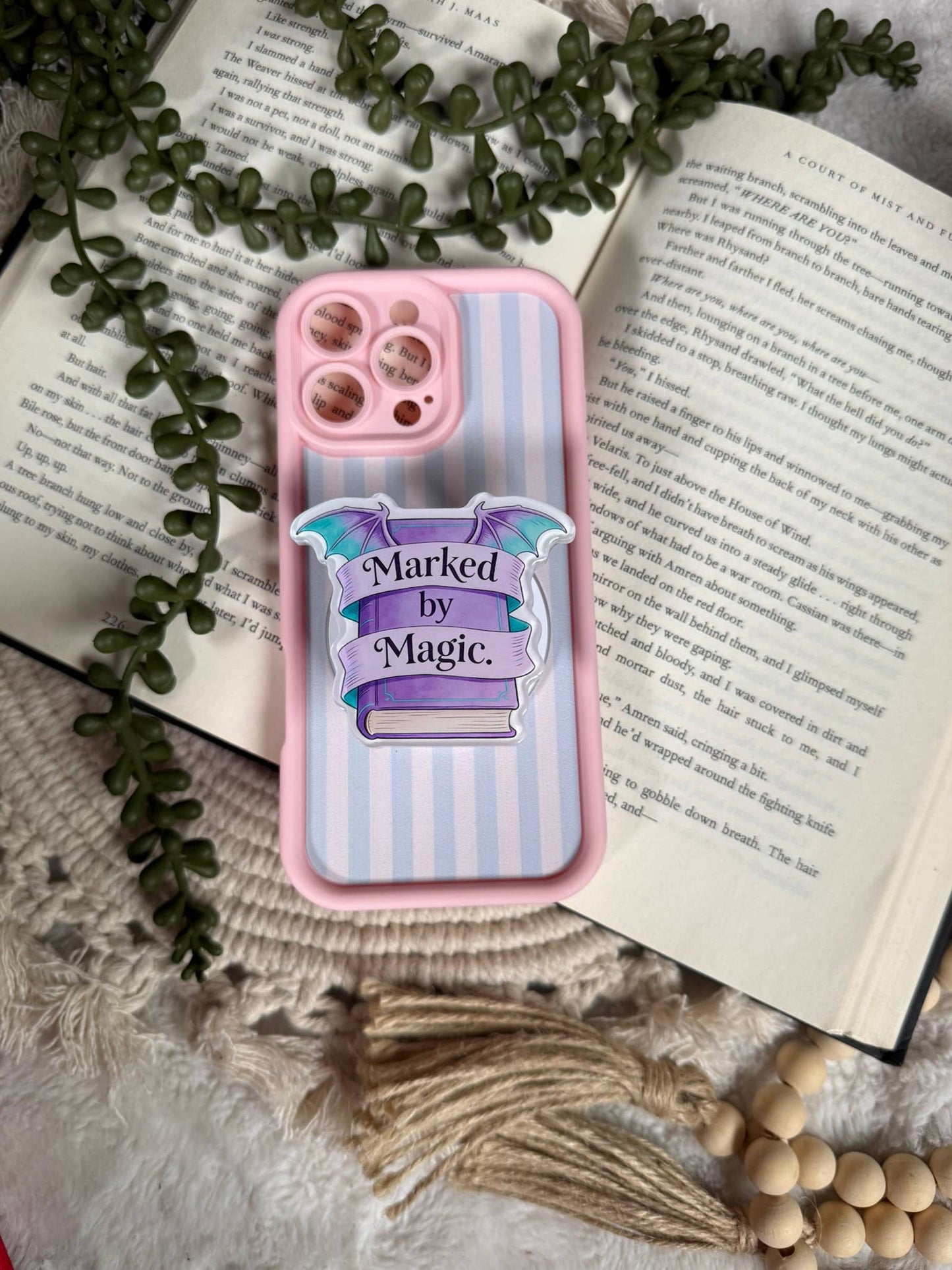 Fantasy Kindle Grip - Fantasy Phone Grip _ Romantasy Grip