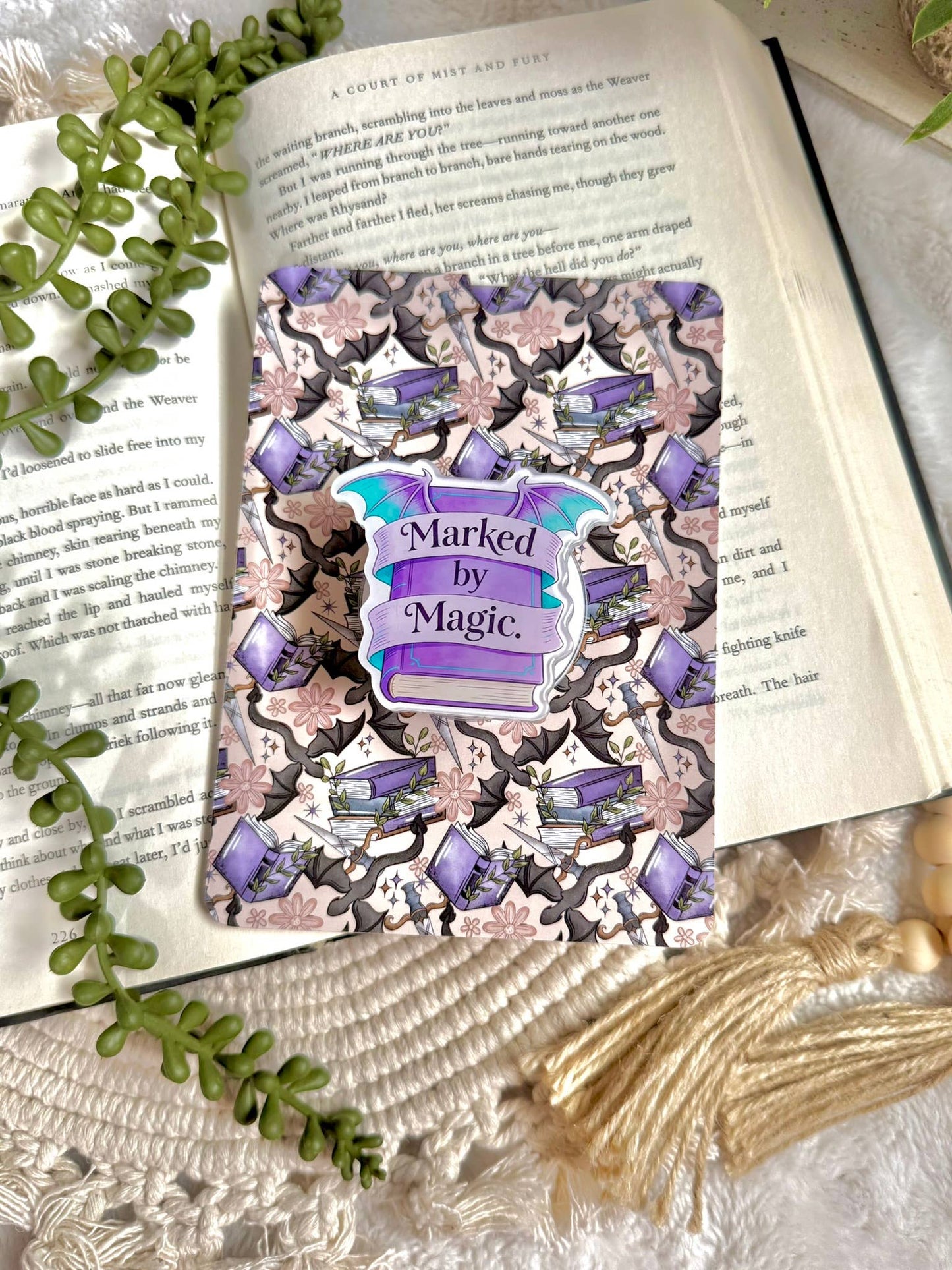 Fantasy Kindle Grip - Fantasy Phone Grip _ Romantasy Grip