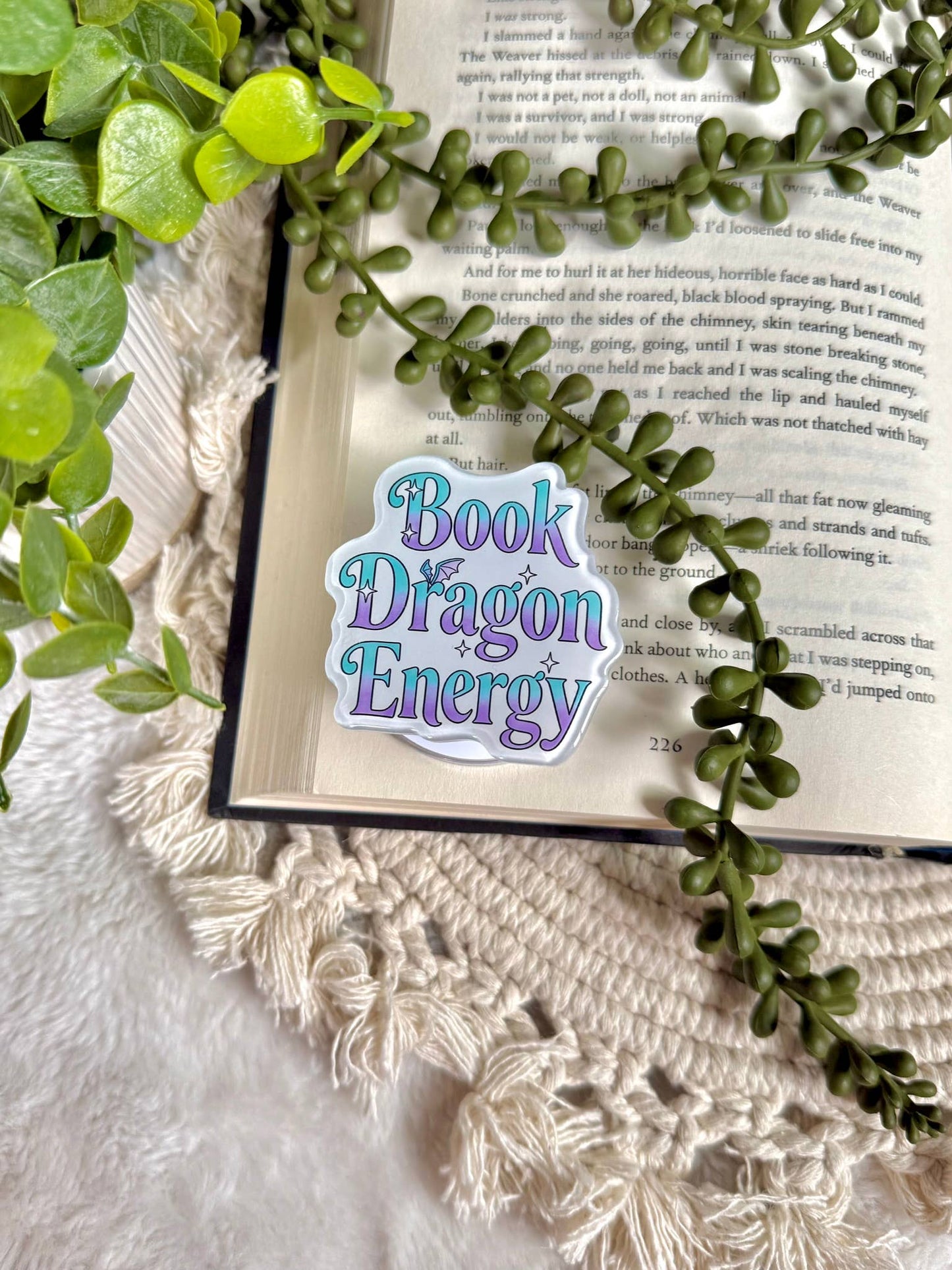 Fantasy Kindle Grip - Fantasy Phone Grip _ Romantasy Grip