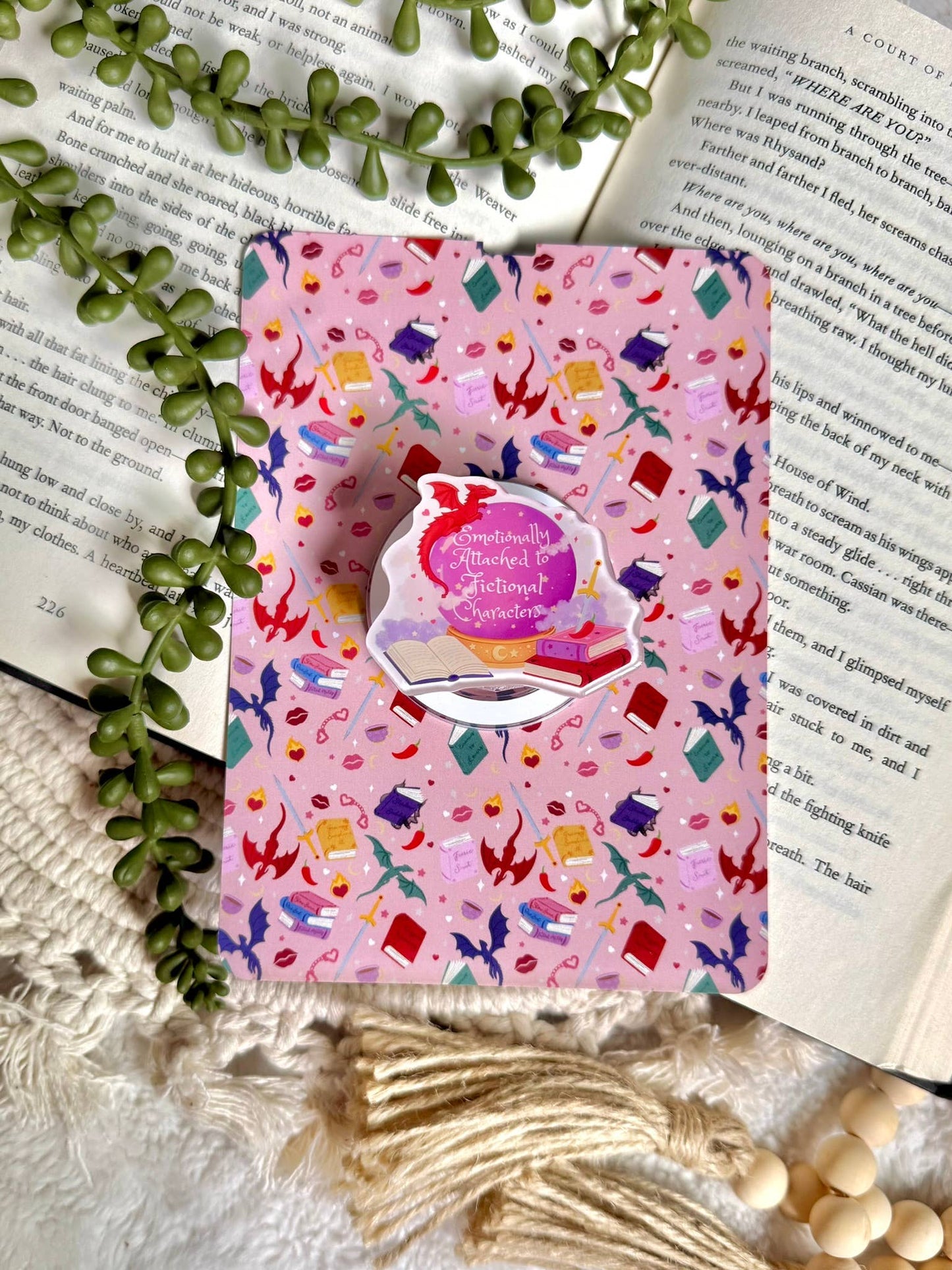 Fantasy Kindle Grip - Fantasy Phone Grip _ Romantasy Grip